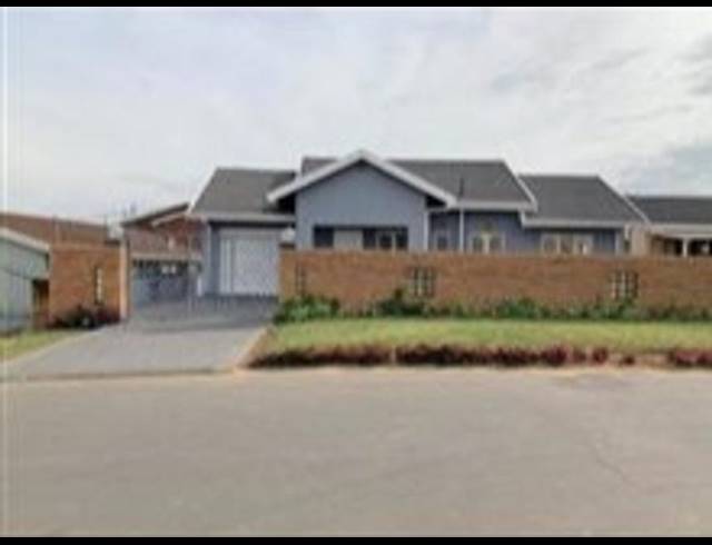 3 BEDROOM PROPERTY TO RENT IN NTUZUMA C